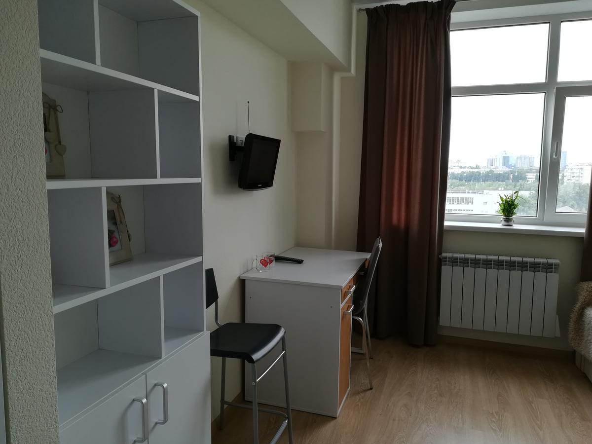 Smart-House Smart Kvartira S Kukhnei Vozle Metro. Kiev Luaran gambar
