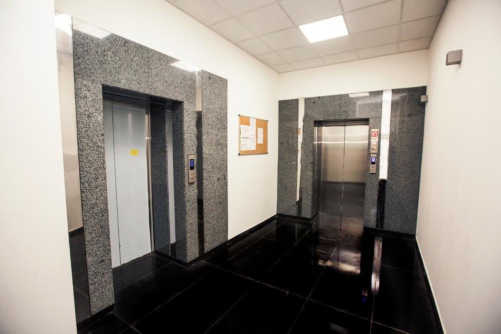 Smart-House Smart Kvartira S Kukhnei Vozle Metro. Kiev Luaran gambar